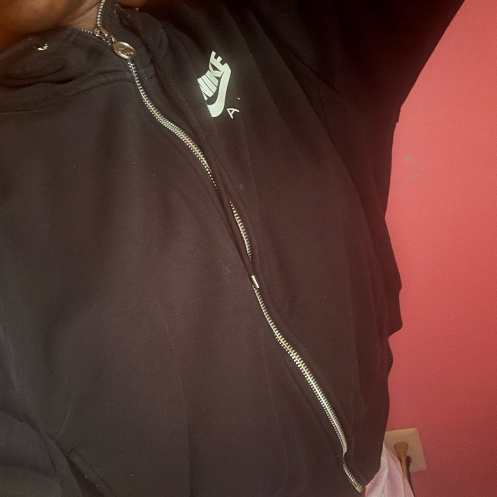 Nike jacket - Picture 4 of 4